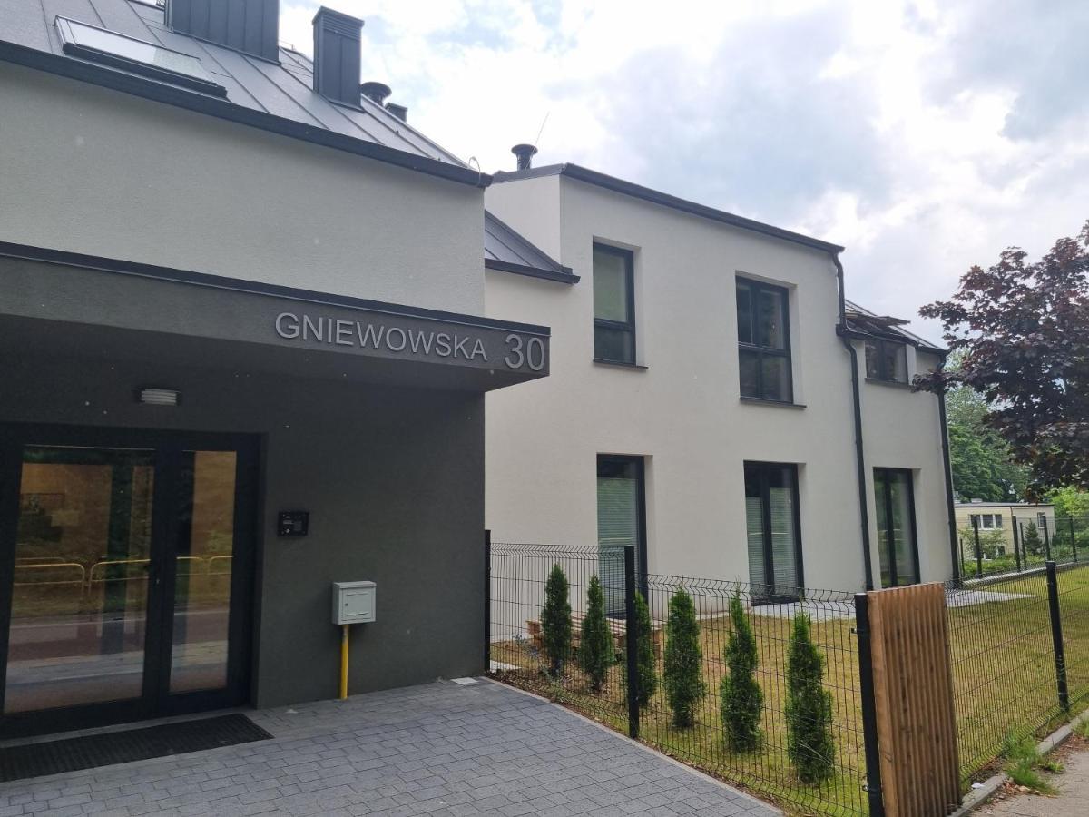 Komfortowy Apartament Przy Lesie Wejherowo Ngoại thất bức ảnh